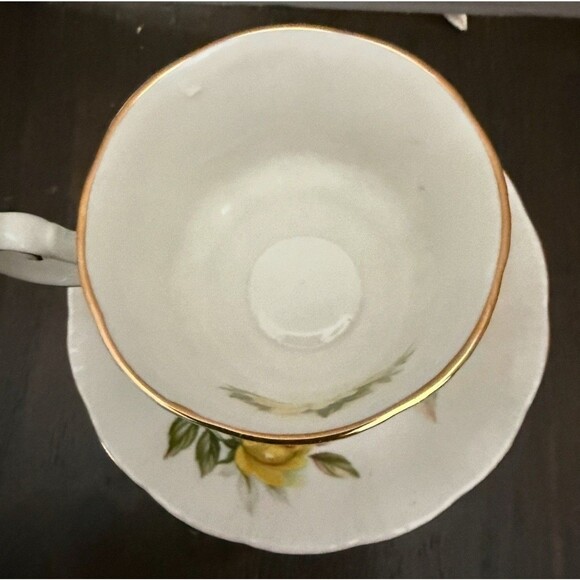 Vintage Royal Crest Standard Fine Bone China England Yellow Rose Cup and Saucer - Picture 4 of 7